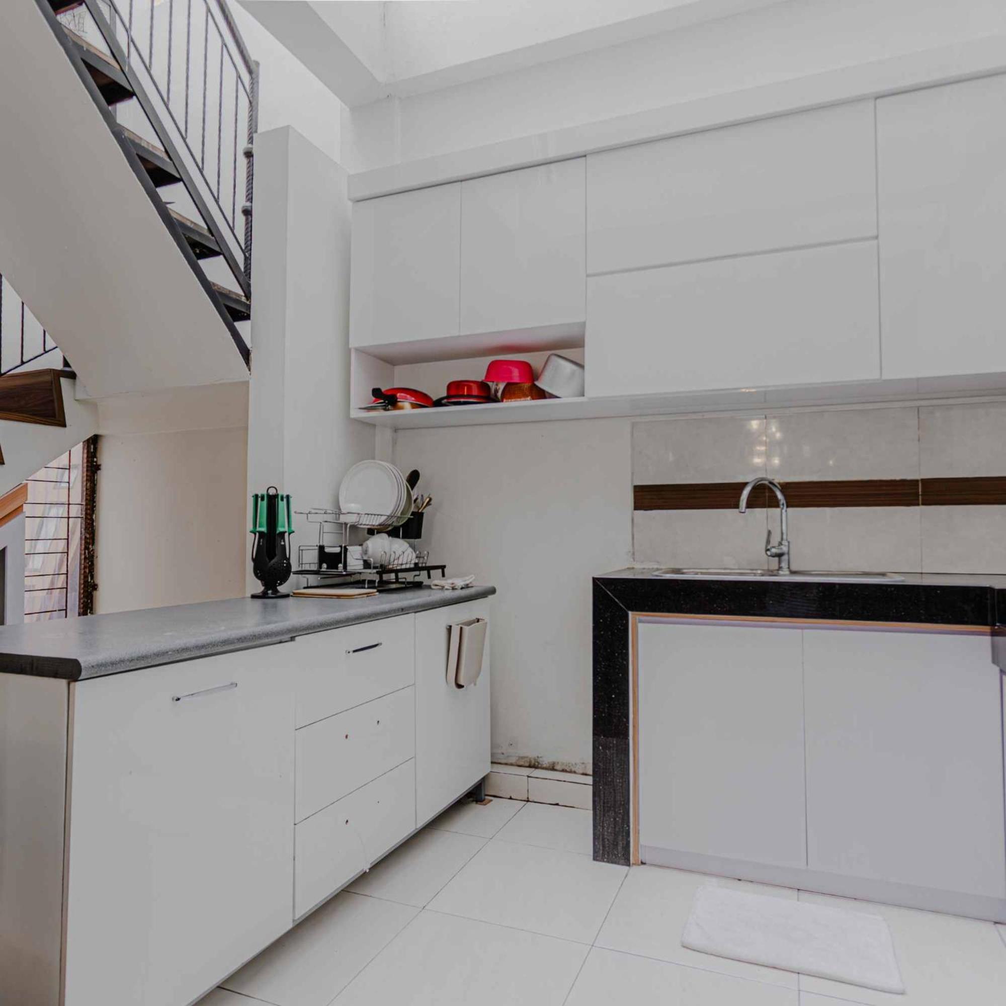 Inez Homestay Yogyakarta Exteriör bild